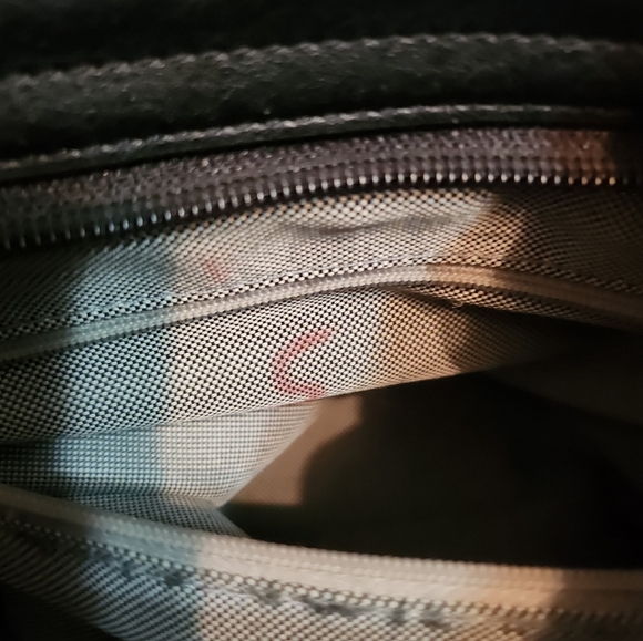 Fossil Black PEBBLED Leather FLAP Shoulder Bag, EUC - Picture 17 of 17